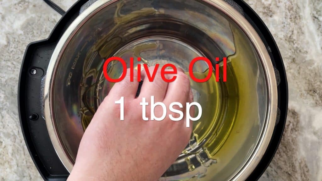 Instant Pot Chili olive oil