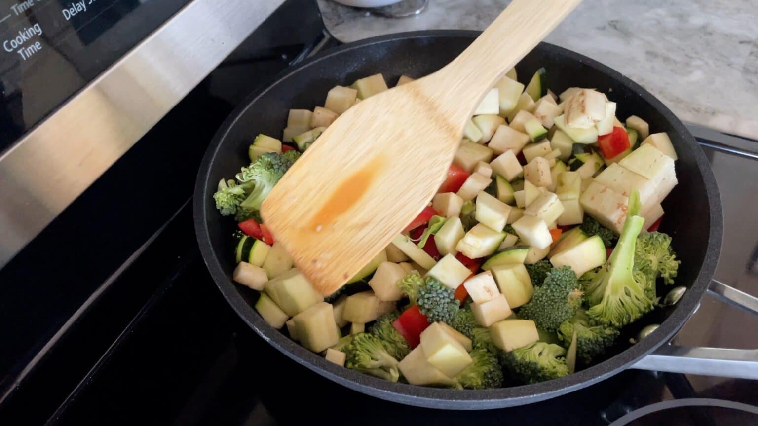 Low Carb Vegetable Stir Fry - I Hacked Diabetes - Main Dishes