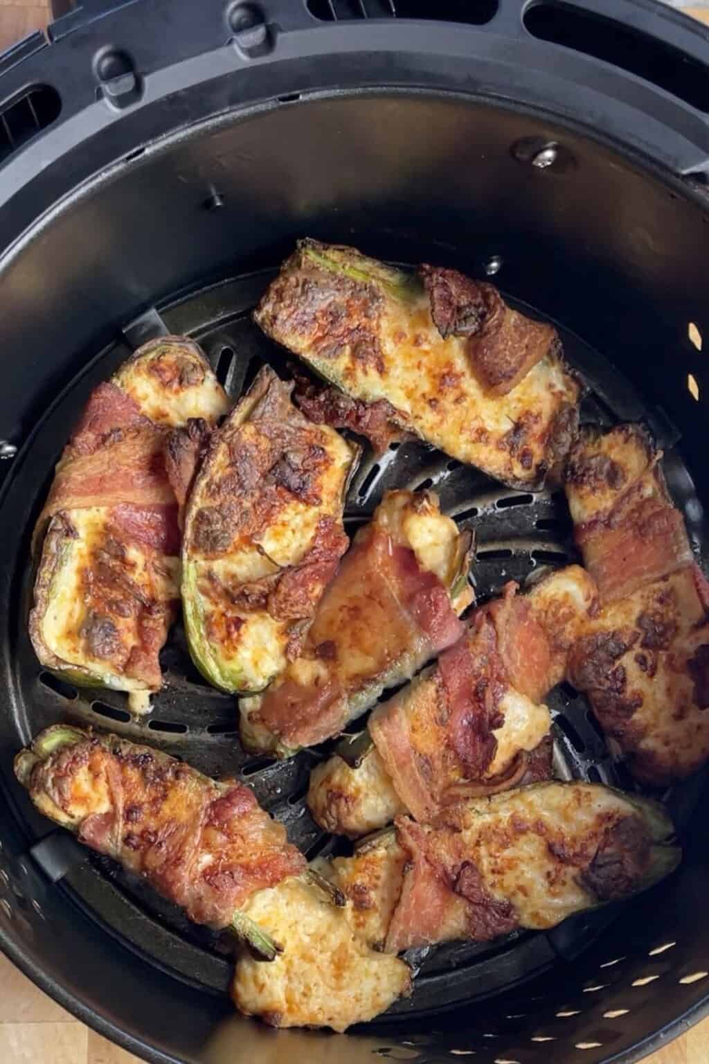 Air Fryer Bacon Wrapped Jalapeño Poppers