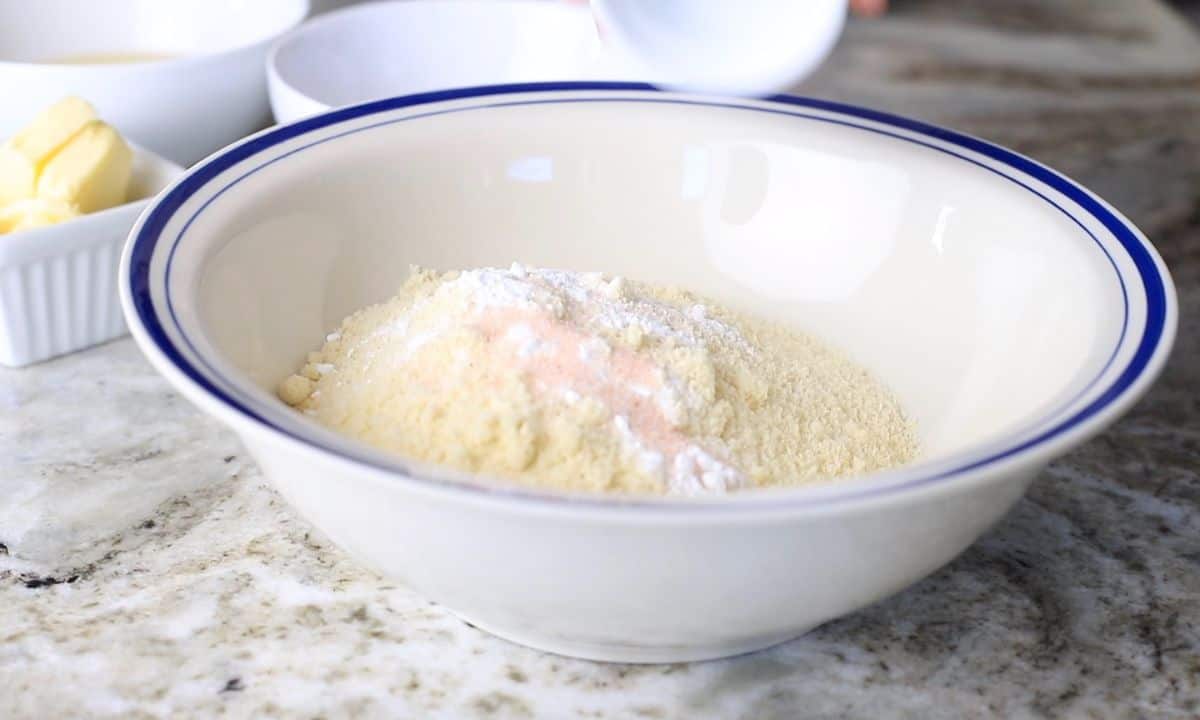 large bowl with dry ingredients.