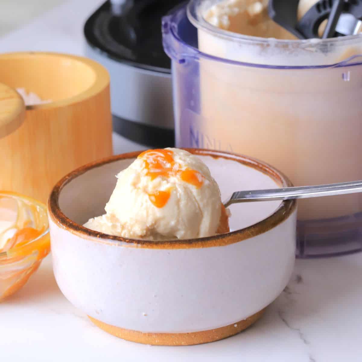 Salted caramel ice cream maker outlet recipe