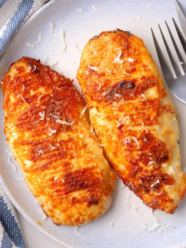 Low Carb Sheet Pan Chicken with Veggies and Fresh Herbs