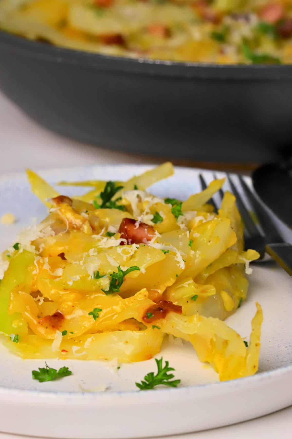 Low carb cabbage carbonara on a plate.