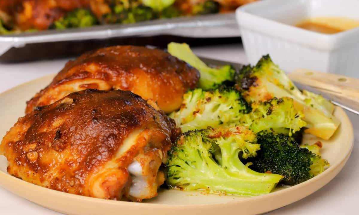 Closeup of the low carb spicy peanut chicken and broccoli on a plate.